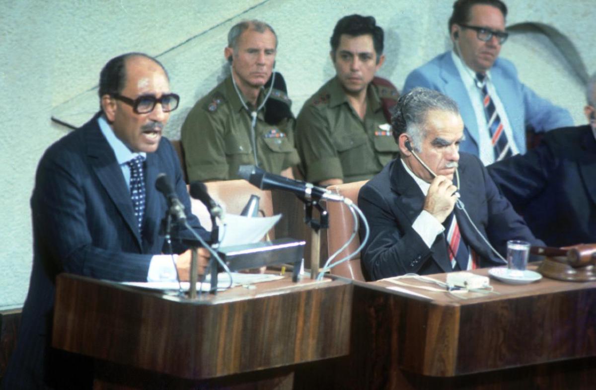 Egyptian president Anwar Sadat addresses the Israeli Knesset, 20 November 1977. National Library of Israel. Public Domain. Egyptian president Anwar Sadat addresses the Israeli Knesset, 20 November 1977. National Library of Israel. Public Domain.