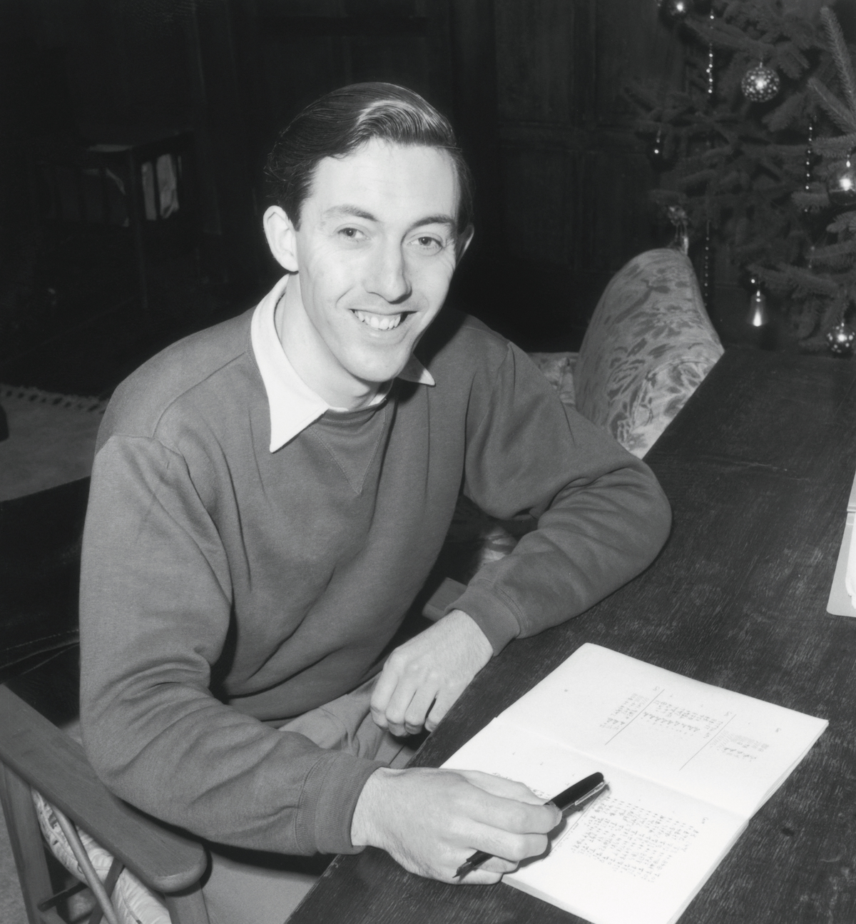 Michael Ventris, 10 June 1954. Express/Hulton Archive/Getty Image. Michael Ventris, 10 June 1954. Express/Hulton Archive/Getty Image.
