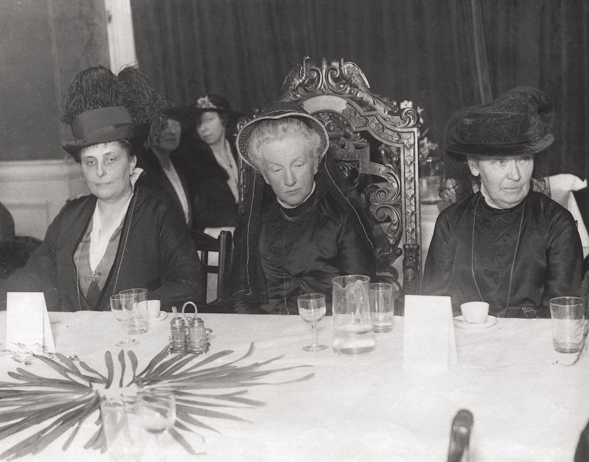 Luncheon at the Lyceum Club, London, 22 March 1916. Left to right: Mrs Hawkins, Lady Frances Balfour, president of the Club, and Mrs Parker (Lord Kitchener’s sister). Mary Evans Picture Library. Luncheon at the Lyceum Club, London, 22 March 1916. Left to right: Mrs Hawkins, Lady Frances Balfour, president of the Club, and Mrs Parker (Lord Kitchener’s sister). Mary Evans Picture Library.