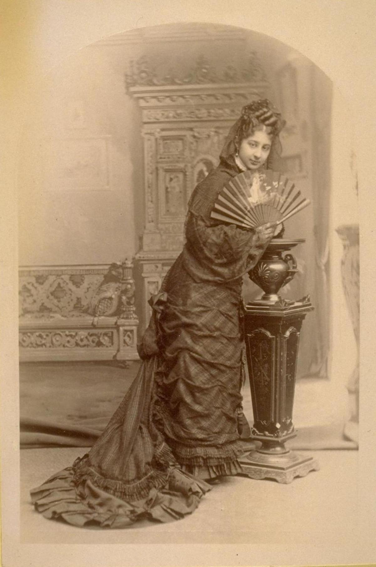 A young Zelia Nuttall, UC Berkeley, Bancroft Library. Public Domain. A young Zelia Nuttall, UC Berkeley, Bancroft Library. Public Domain.